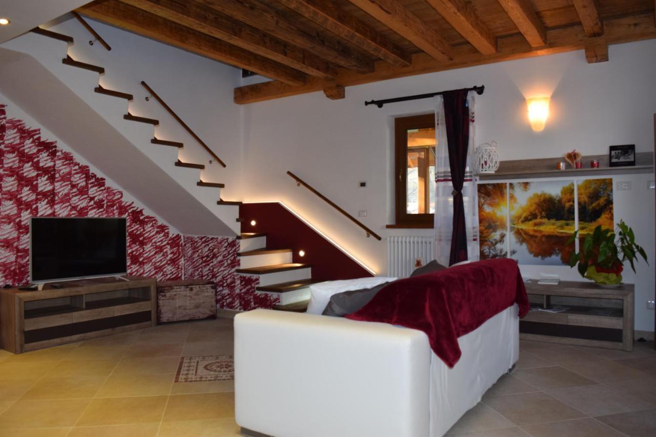 Casa Vacanza Cadorna Residence Tarvisio Buitenkant foto