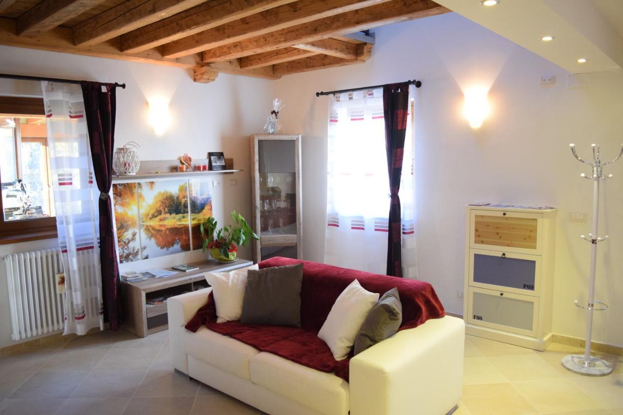 Casa Vacanza Cadorna Residence Tarvisio Buitenkant foto