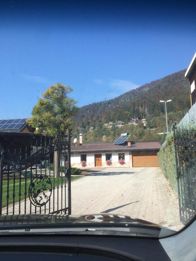Casa Vacanza Cadorna Residence Tarvisio Buitenkant foto